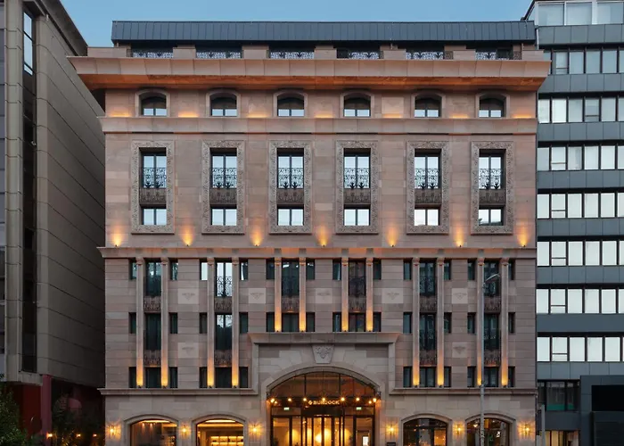 Jacuzzi hotel: Burdock Hotel Istanbul, Autograph Collection